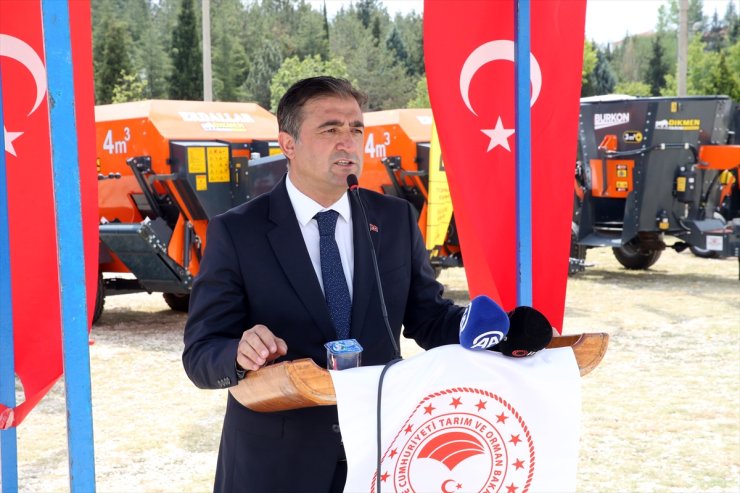 Kastamonu'da 110 çiftçiye makine için 45 milyon liranın üzerinde hibe desteği sağlandı