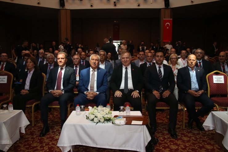 Adana'da CHP'nin "Orman Yangınları ve Çevre Felaketleri Toplantısı" yapıldı