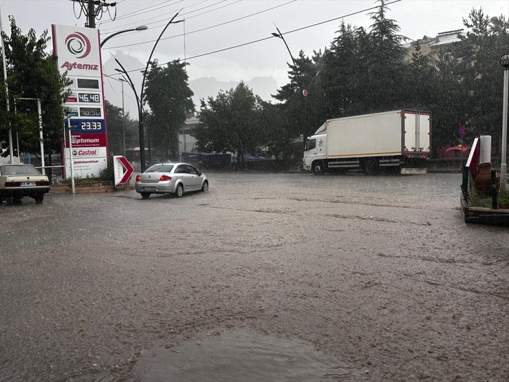 Güresun'da yağış etkili oldu