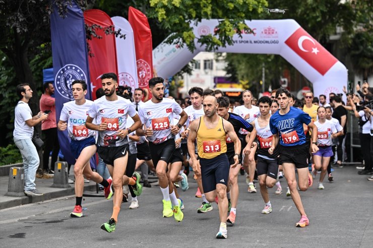 İstanbul'da düzenlenen "Vatan Koşusu"yla 15 Temmuz şehitleri anıldı