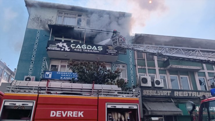 Zonguldak'ta kuaför dükkanında çıkan yangın söndürüldü