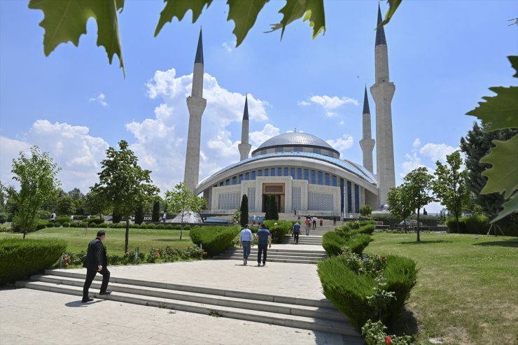 Diyanet İşleri Başkanı Erbaş, Ankara'da 15 Temmuz konulu hutbe irat etti: