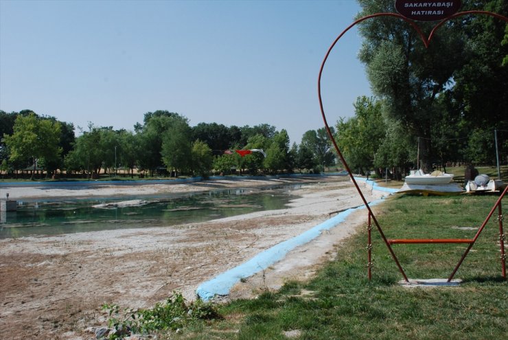 Eskişehir'de Sakarya Nehri'nin kaynaklarından "Sakaryabaşı" kuruma noktasına geldi