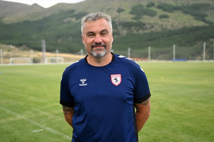 Samsunspor Teknik Direktörü Thomas Reis, kadrosuna güveniyor: