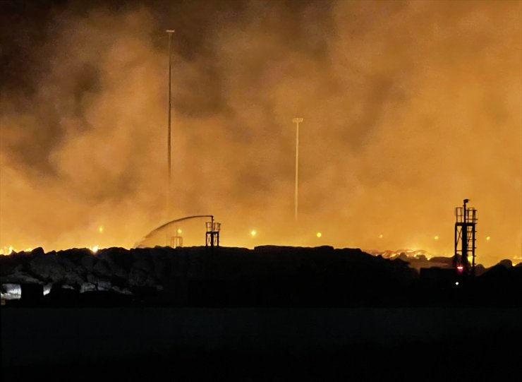 Aydın'da kağıt fabrikasındaki yangında 29 saat geride kaldı