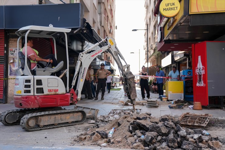 İzmir'de elektrik akımına kapılarak ölen İnanç Öktemay, son yolculuğuna uğurlandı