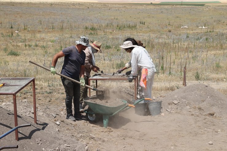 Kayalıpınar kazılarında ortaya çıkan yapıda tapınak izine rastlandı