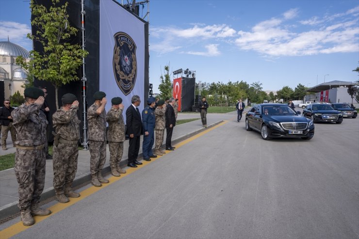 MHP Genel Başkanı Bahçeli, Özel Harekat Başkanlığını ziyaret etti