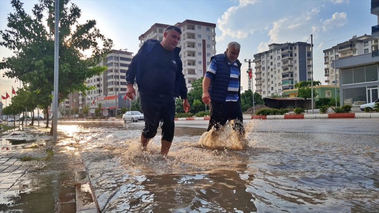 Osmaniye'de sağanak hayatı olumsuz etkiledi