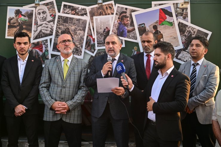 Üsküdar'da Saadet Partisi üyeleri İsrail'i protesto etti