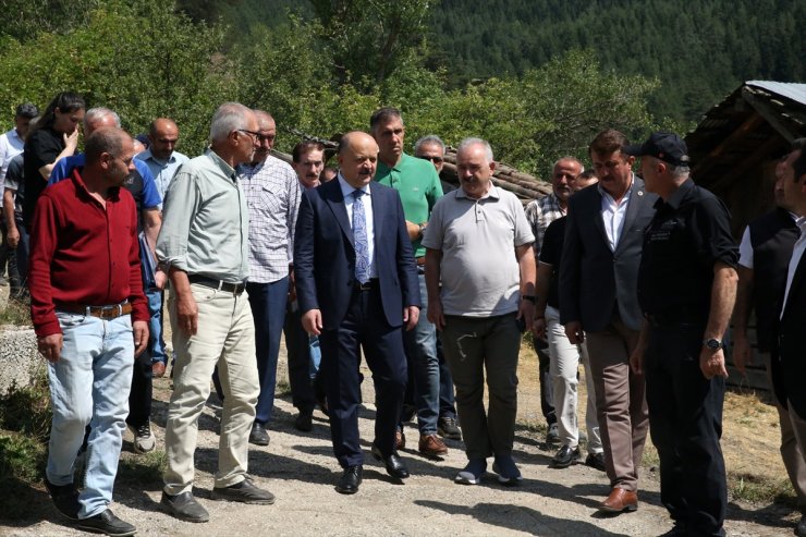 Kastamonu'da yangınların önüne geçmek amacıyla köylerde eğitimler sürüyor