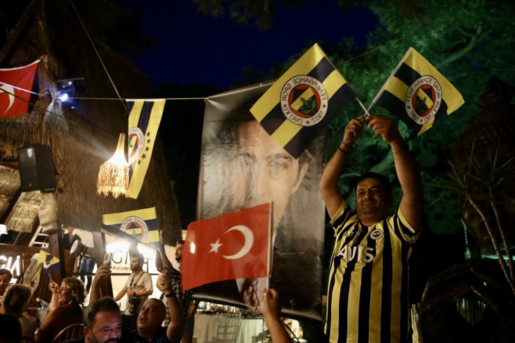 Fenerbahçe Kulübü Başkanı Koç, Bodrum'da "19.07 Dünya Fenerbahçeliler Günü" etkinliğinde konuştu: