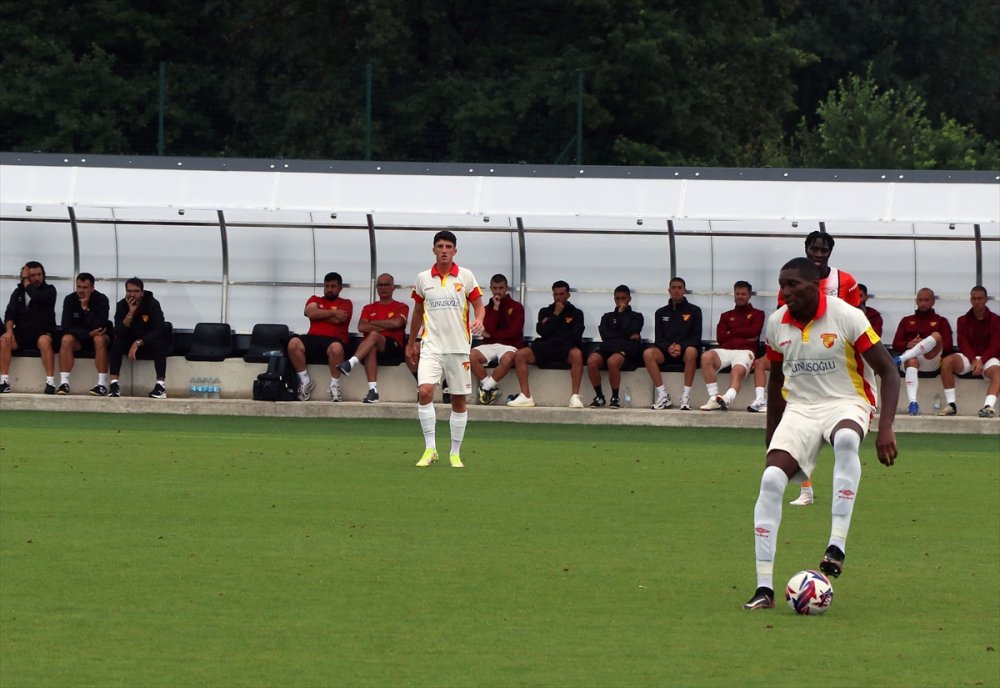 Hazırlık maçında Göztepe 3 Luton Town 2