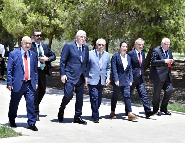 İYİ Parti Genel Başkanı Dervişoğlu'ndan Boğaz Şehitliği ve Dr. Fazıl Küçük'ün anıt mezarına ziyaret