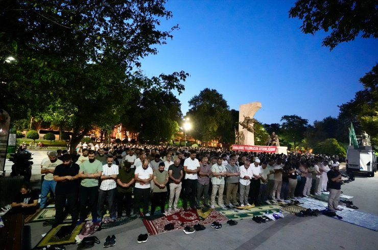 Fatih'te Gazze Dayanışma Platformundan Gazze'ye destek eylemi