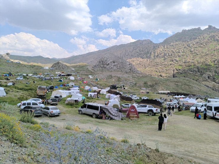 Şırnak'ta "Geleneksel Kuzu Kırpma Kültür ve Yayla Festivali" etkinliklerle sürüyor