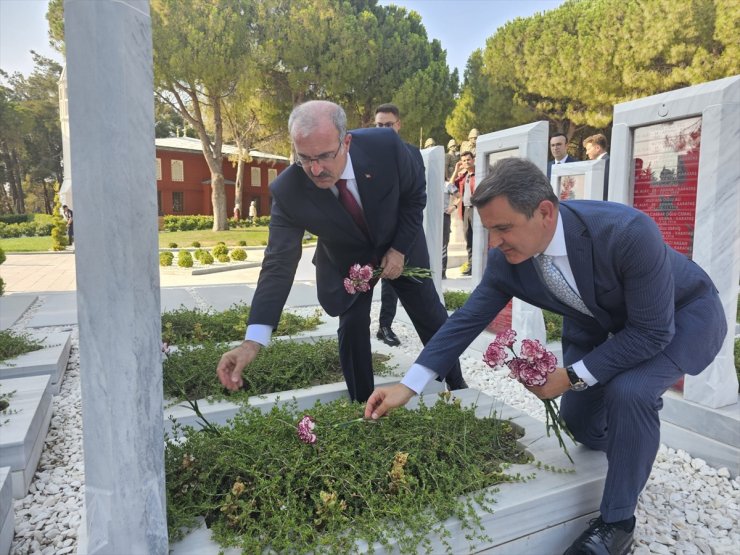 Çanakkale Valisi Toraman, Tarihi Gelibolu Yarımadası'nı ziyaret etti