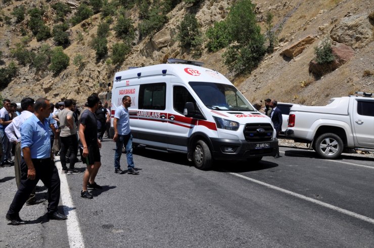 Hakkari'de Zap Suyu'na kapılan güvenlik korucusu boğuldu