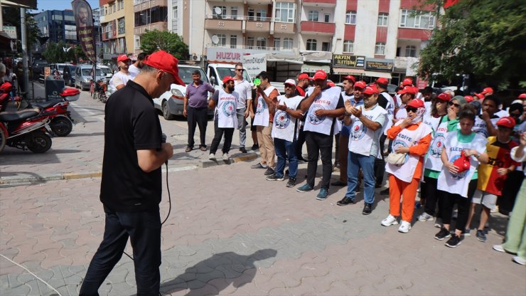 Iğdır Belediyesinin iş akdine son verdiği 204 işçi eylemlerine devam ediyor