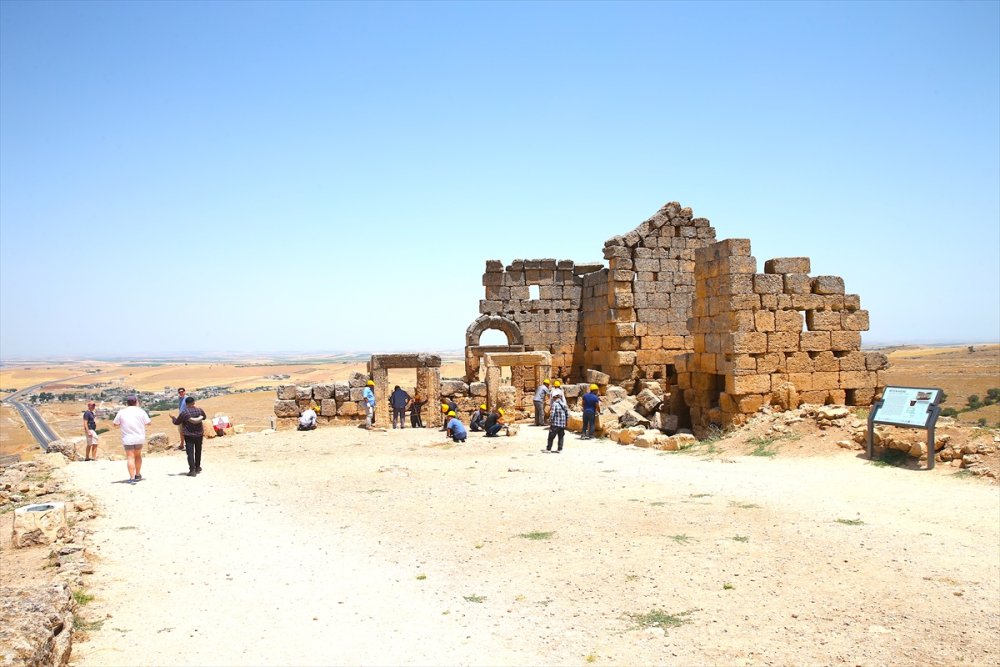 3 bin yıllık Zerzevan Kalesi UNESCO Dünya Miras Kalıcı Listesi'ne girme yolunda