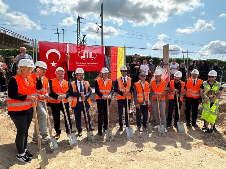 Almanya'da Graben-Neudorf Yeni Cami’nin temeli atıldı