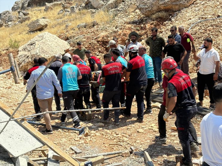 Şanlıurfa'da bir inşaattaki iş kazasında 2 işçi yaralandı