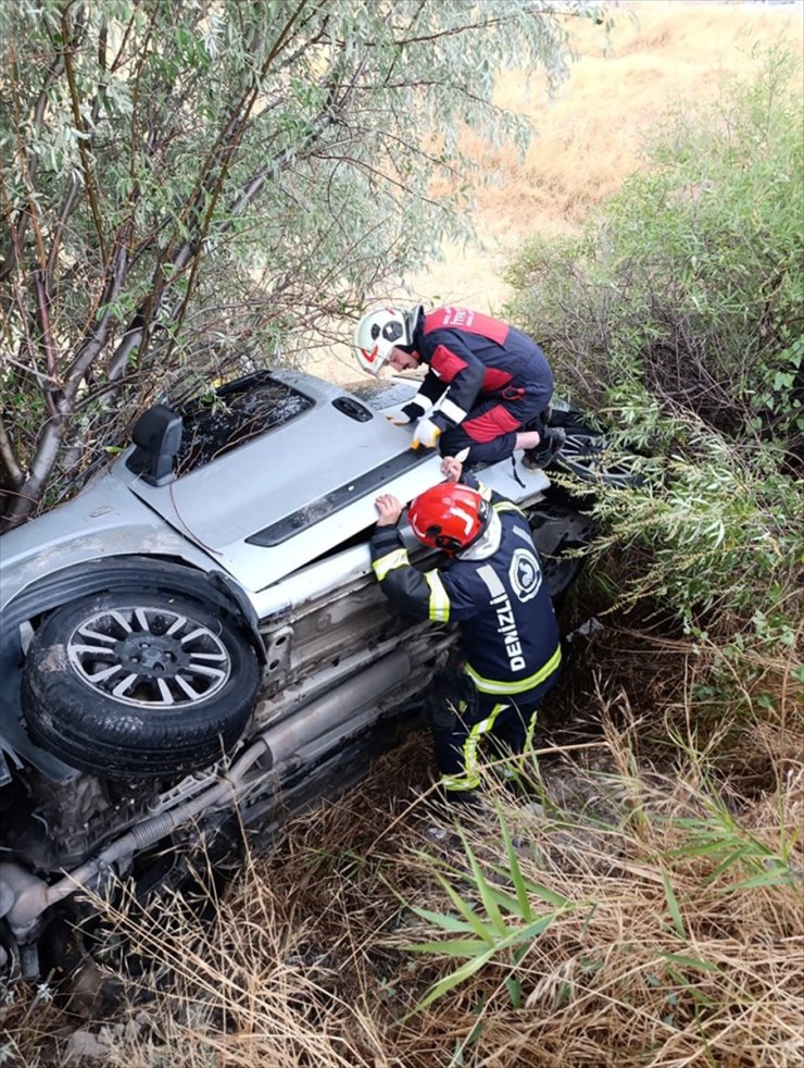 Denizli'de trafik kazalarında 2 kişi öldü, 8 kişi yaralandı