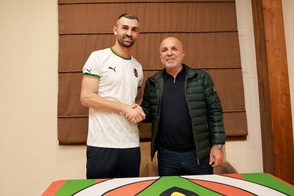 Alanyaspor, Serdar Dursun'u kadrosuna kattı