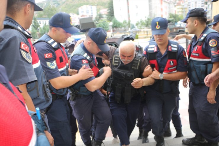 Tokat'ta çıkan silahlı kavgada eski muhtarı öldüren yeni muhtar ile oğlu tutuklandı