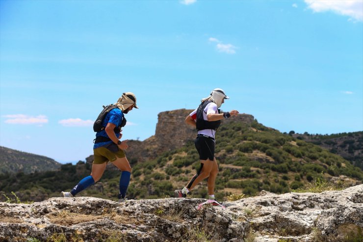 Kanyon Ulubey Ultra Trail 13 ülkeden 348 sporcunun katılımıyla yapıldı