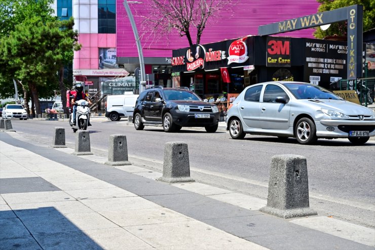 İstanbul'da beton duba çıkmazı