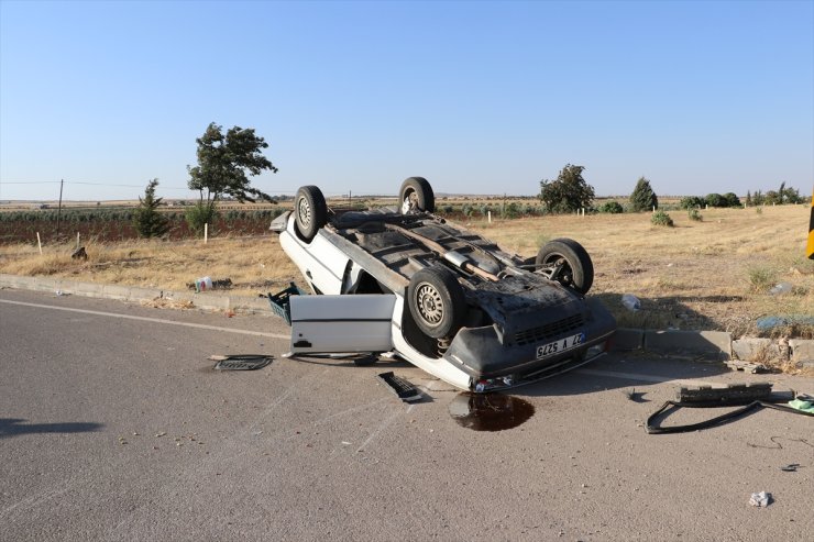 Kilis'te 2 otomobilin çarpıştığı kazada 2 kişi yaralandı