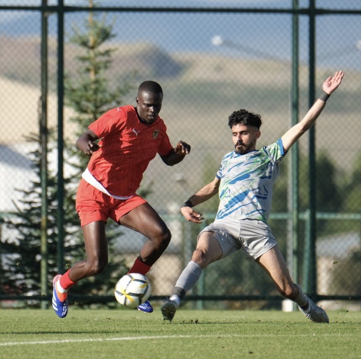 Futbol: Hazırlık maçı