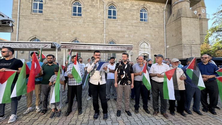 Antalya ve Burdur'da Heniyye'nin Tahran'da suikasta uğramasına tepki gösterildi