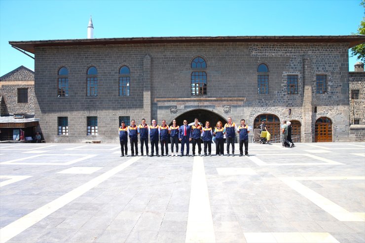 Diyarbakır'da "Turizm polisi" göreve başladı