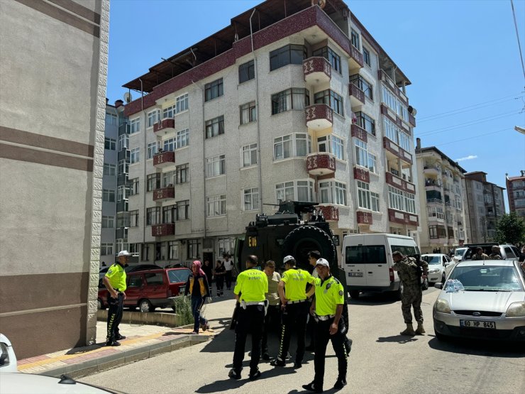 GÜNCELLEME 2 - Kastamonu'da 1 polisi şehit eden diğerini yaralayan zanlı etkisiz hale getirildi