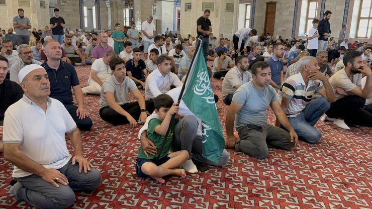 Adana, Hatay ve Osmaniye'de İsmail Heniyye için gıyabi cenaze namazı kılındı