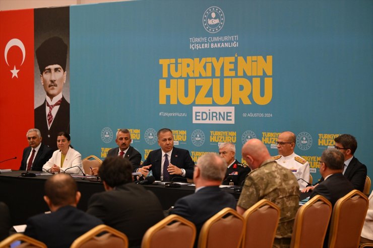 İçişleri Bakanı Yerlikaya, Edirne'de "Türkiye'nin Huzuru Toplantısı" düzenledi: