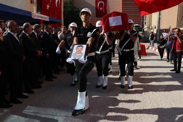 Kastamonu'da şehit olan polis memuru Ahmet Şahan için tören düzenlendi