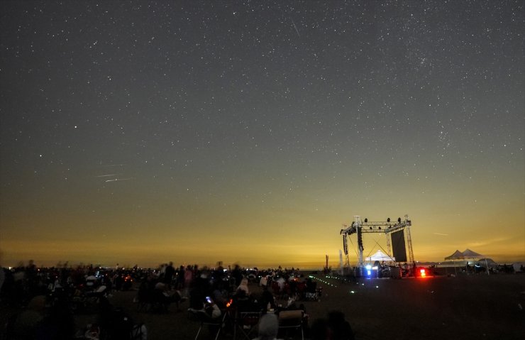 Karacabey sahilinde "Perseid meteor yağmuru" izlendi