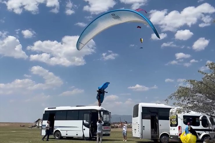 Yamaç Paraşütü Dünya Kupası, Denizli'de devam ediyor