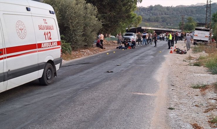 GÜNCELLEME - Mersin'de çıkan silahla kavgada 3 kişi öldü, 5 kişi yaralandı