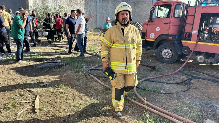 Isparta'da soğuk hava deposunda çıkan yangın söndürüldü