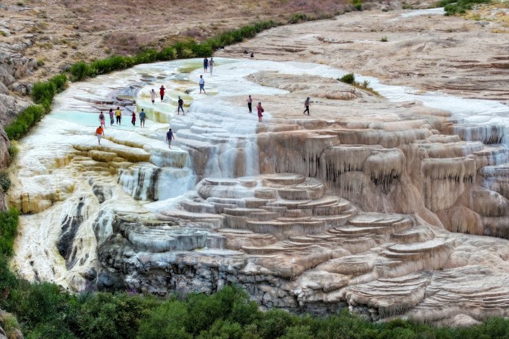 "Van'ın Pamukkale'si" turizmin yeni rotası haline geldi