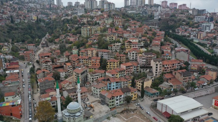 Kocaeli'de kentsel dönüşümde öncelikli yapılar belirlendi