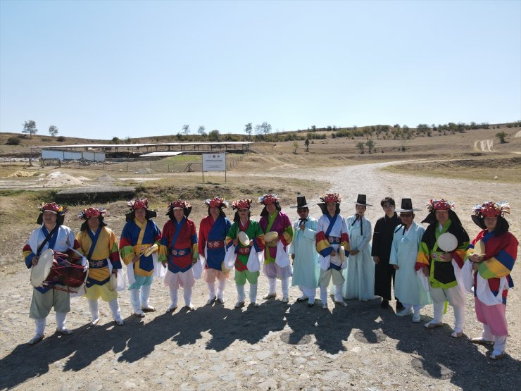 Pompeiopolis Antik Kenti, Güney Kore'den gelen dans ekibinin gösterisiyle renklendi