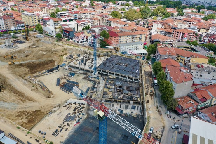 Marmara Depremi'nin merkez üssü Gölcük'te yıkımın yaşandığı bazı alanlar yeniden görüntülendi