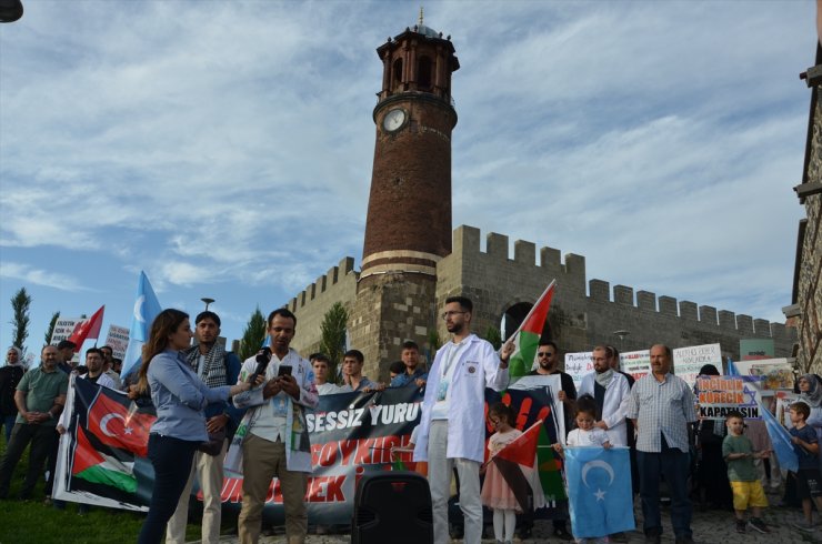 Erzurum'da sağlık çalışanları Gazze için "sessiz yürüyüş" yaptı