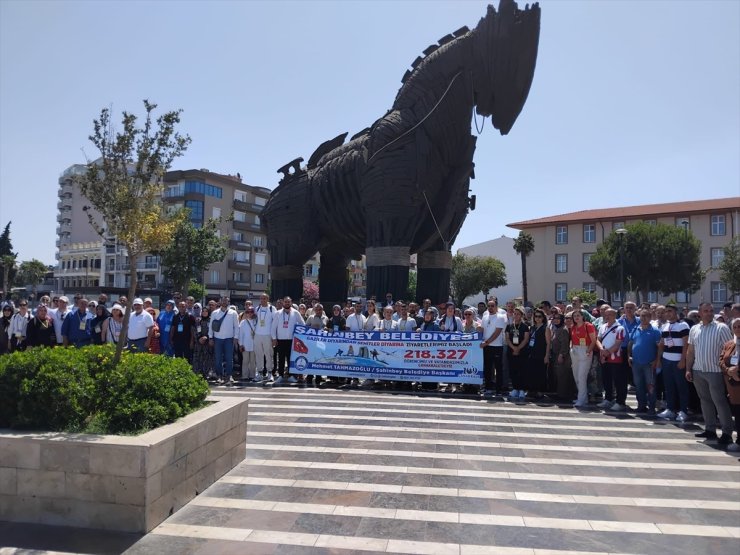 Gaziantep'ten 200 bin kişi, Çanakkale şehitleriyle buluştu