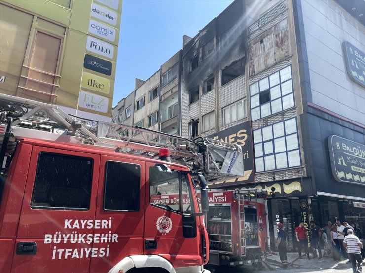 Kayseri'de atölyede çıkan yangın hasara yol açtı